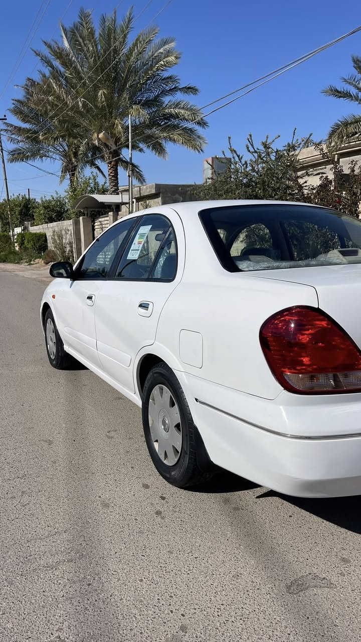 سني 2009 ياباني رقم بغداد مشروع وطني تحويل ثاني يوم محرك 1800 جاهزه من كل شيء مكفوله ما عدى شبر براس الجاملغ الامامي موضح بصور السياره احلى من الصور  السعر  ١١٥  وبيها مجال مكانها صلاح الدين الضلوعيه للاستفسار *********** واتساب موجود .
