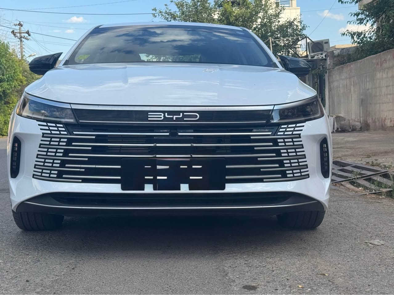 Byd دستروير ٢٠٢٥ 
صفر 
بدون صبغ 
بدون شخط 
بدون ملاحظات 
ماشي ١٤٠٠ 
رقم كاتي باقي ٧٥ يوم 
سيارا كامل كماليات 
مبدل تايرات ويل 
فحص وهزة جاهز 
سعر ١٣٠ وبي مجال بسيط أربيل, العراق


**إذا كنت صاحب هذا الإعلان وتريد حذفه لأي سبب، رجاءا أرسل رسالة إلى الدعم الفني**