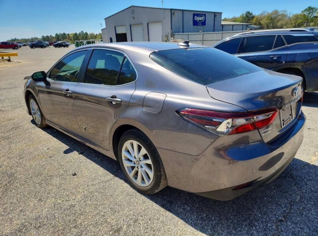 تويوتا كامري 2024 سعر 70 ورقه– حادث بسيط (ضربة خفيفة)
✔️ محرك 2.5 لتر اقتصادي وقوي
✔️ قوة تقريباً 203 حصان �
✔️ قير أوتوماتيك 8 سرعات
✔️ دفع أمامي مع ثبات عالي
✔️ صرفية بنزين ممتازة (حوالي 32 MPG) �
✔️ شاشة + Apple CarPlay و Android Auto �
✔️ كاميرا خلفية + أنظمة أمان متطورة
✔️ مناسبة للاستخدام اليومي والسفر
Edmunds
Edmunds
Cars.com
💰 بيع مباشر من داخل أمريكا
📦 نوفر: ✔️ شراء من المزادات الأمريكية
✔️ شحن مباشر إلى العراق
✔️ متابعة كاملة لحد الاستلام
📍 موقع المكتب: تكريت
📩 للحجز والاستفسار راسلنا خاص


**إذا كنت صاحب هذا الإعلان وتريد حذفه لأي سبب، رجاءا أرسل رسالة إلى الدعم الفني**