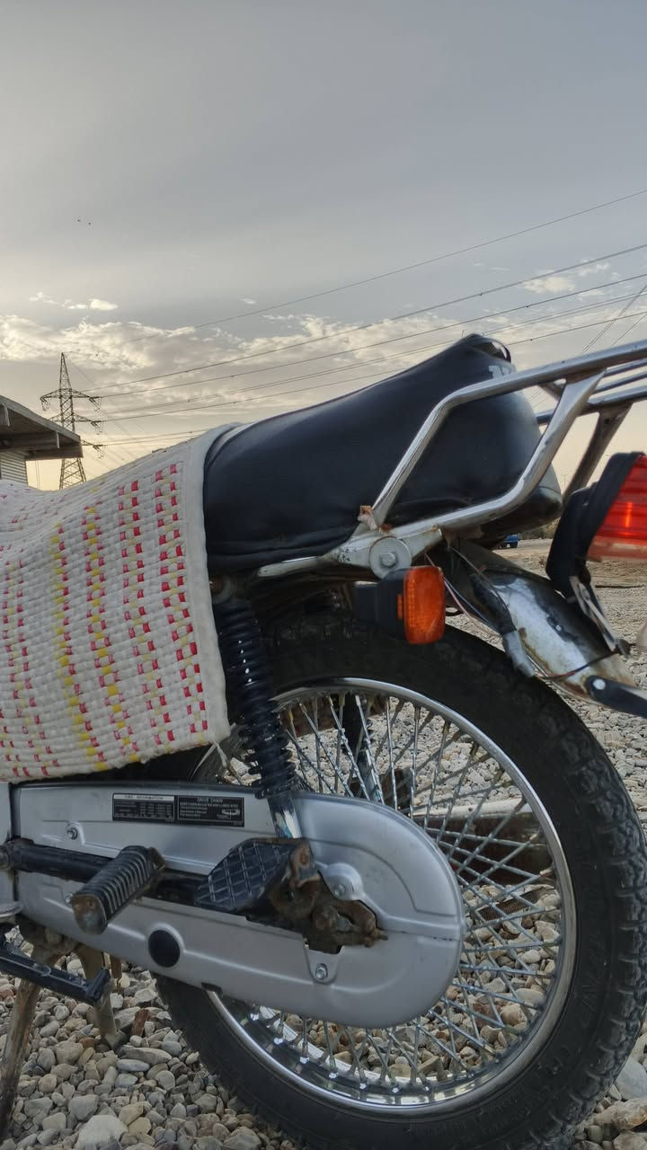 سلام عليكم دراجة تايكر 2020 للبيع اوراق بغداد دراجة نضيفه احله من الصور كهربايات كلها شغالة ما نقصها شي السعر 450 وبيها مجال مكانها عزيزية ما متواجد فيس خابرني و تشلع عيوني ***********
