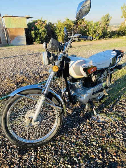 السلام عليكم؛تايكر موديل 2020 نضيف كهربائيات كلها شغاله مثل ما موضح دبلات جدد السعر   350 وبي مجال للشراي اتصل وتدلل *********** )
