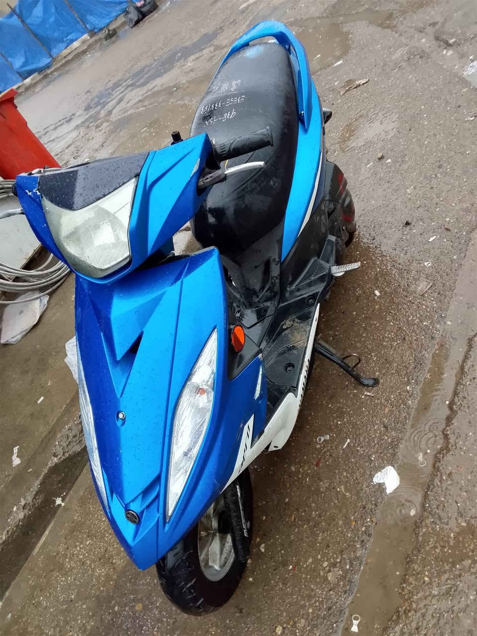 دراجه جيتي ار للبيع نازله من يوسف جوية حديث موديل 13 عداد الكتروني كفاله مكينه برغي مملعوب بيها سعر 900 بي مجال الاستفسار ***********
