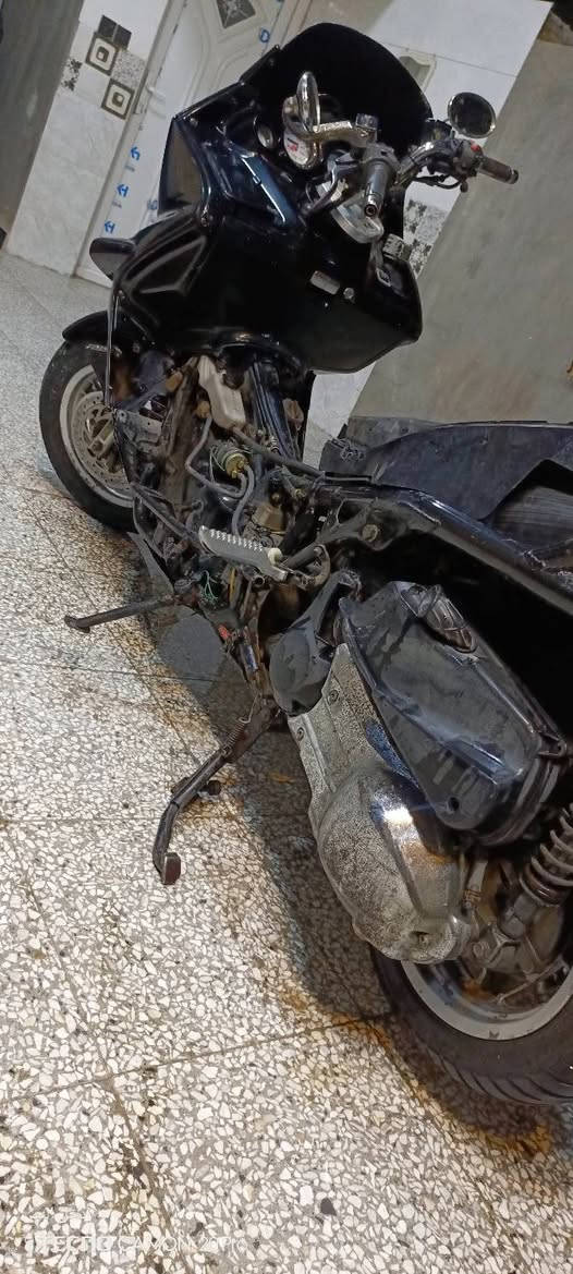السلام عليكم من رخصه الادمن
فورزه 06 اي بي اس كابريتر الفول مو عميه 
دراجه خير من الله كهربائيات مكينه كلشي كامل بس من تمشي بيها وتوصل الحماوه نص شويه تضل تخربط كلولي ولف الحماوه الحار وما عندي مصلح يعرف بيهن بمنطقتنه ولا عندي وقت اسويها لان شغلي من 9 لل 9 معروضه للبيع ‏‪***********‬‏ هذا رقمي فقط واتساب الشراي يراسلني ويدلل واذا واحد يعرف مشكلتها شنو يكلي حته اصلحها واخليها جواي احسلي
