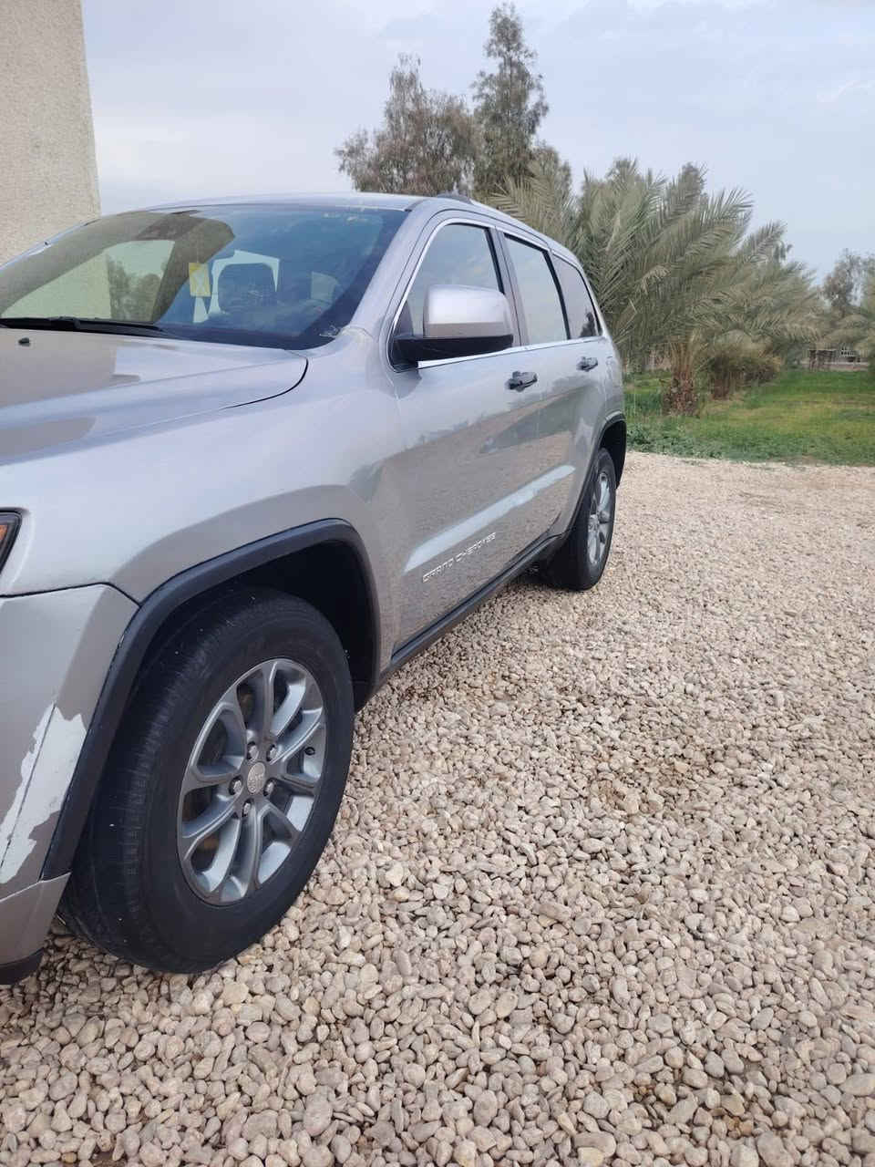 للبيع جيب شيروكي
موديل 2016
وارد امريكي 
ضرره جاملغ وبنيد وجاملغ ثاني صبغ بس 
مكينه مصالي شهر من شاده جديده 
محرك 3600
كير مكفول 
حداديه جديده 
تبريد ثلاجه
تخم تاير جديد 
رقم بابل باسمنه  
مكان بابل حله 
سعر 180 وبيه مجال شراي يتصال 
***********
