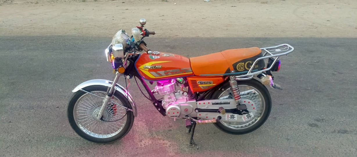 السلام عليكم تايكر للبيع موديل 25كفاله اي نقص مابيه دراجه مال جناي خير من الله شوفت عينك    معروظه ب 750وبيه مجال   مكاني بابل الحمزه الغربي الغزالي ***********
