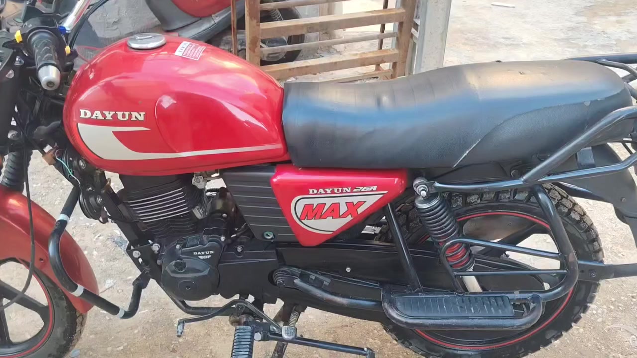 سلام عليكم
#دايون_نفخ طالعه من المعرض  باخير ال22
معرض البغدادي وكيل حسين ابوسيف سعد
يعني ما اتعبكم ابد بلترقيم
#شباب الدراجه ربع ماتذب عليها گبل تطلع للشغل
#سعرها  مليون و 400 
 #رقمي ( *********** )
