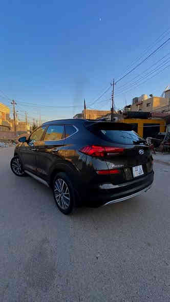 السلام عليكم

للبيع توكسان 2020 لون 🤎🤎

وارد امريكي فول الفول (شنو أبالك بيها ) 

رقم بغداد بسمي رقم جديد انكليزي هزه جديده.

مكينه / كير / تبريد ( حداديه ) كفاله

السياره ماشيه 51 الف ميل قابل للزياده.

حادثها بيها قطعه وحده فقط .

صور الحادث مرفقه بالمنشور وبيها سونار هم.

سياره جديده ممتعوبه مال جناي استخدام شخصي 

 🔴. المواصفات وركز ويايه 😍

كامرات عدد (4) 360 درجه مع عرض 3D

بنوراما 

جنطه كهرباء 

كشنات جلد 

كشنات امامي ( تدفئه وتبريد ) خلفي ( تدفئه )

لايتات ( LED )  4 عدسات / بك لايت ( LED )

تبريد بيانو + مناخين منفصل + سكان هيتر 

رادار امامي + نقطة عمياء 

قفل سرعه + تحكم انارة الدشبول + نضام التزحلق 

تحكم جهتين كامل

نضام ( سبورت + Eco ) وبيها اوتو هولد هم

شاحن تلفون  لاسلكي + ابل كار بلي 

سايد بريك بصمه ( كهرباء ) 

عليها نضام صوتي مخيف ماركة ( انفنتي ) 8 سماعات دمام خلفي وامامي

مري اشاير LED  + مازدات امامي اشاير LED

3 بصمات + ضوه باليده ترحيب 

مرايه وسطيه ضبابيه + طوارئ 🆘 

مرايه خزن 3 وضعيات تكدر تفتح باب الكراج اذا كهربائيه 

مسويلها ادامه ( بلكات / نوزلات / مجاول )

( باتري جديد ) ( تخم تاير جديد شاده )

سياره حلوه ومشايفه بانزين عادي فقط محسن 

الي تعجبه سعرها معقول وحلو يتواصل على الرقم

*********** خط واتساب 

واسف ع الاطاله
