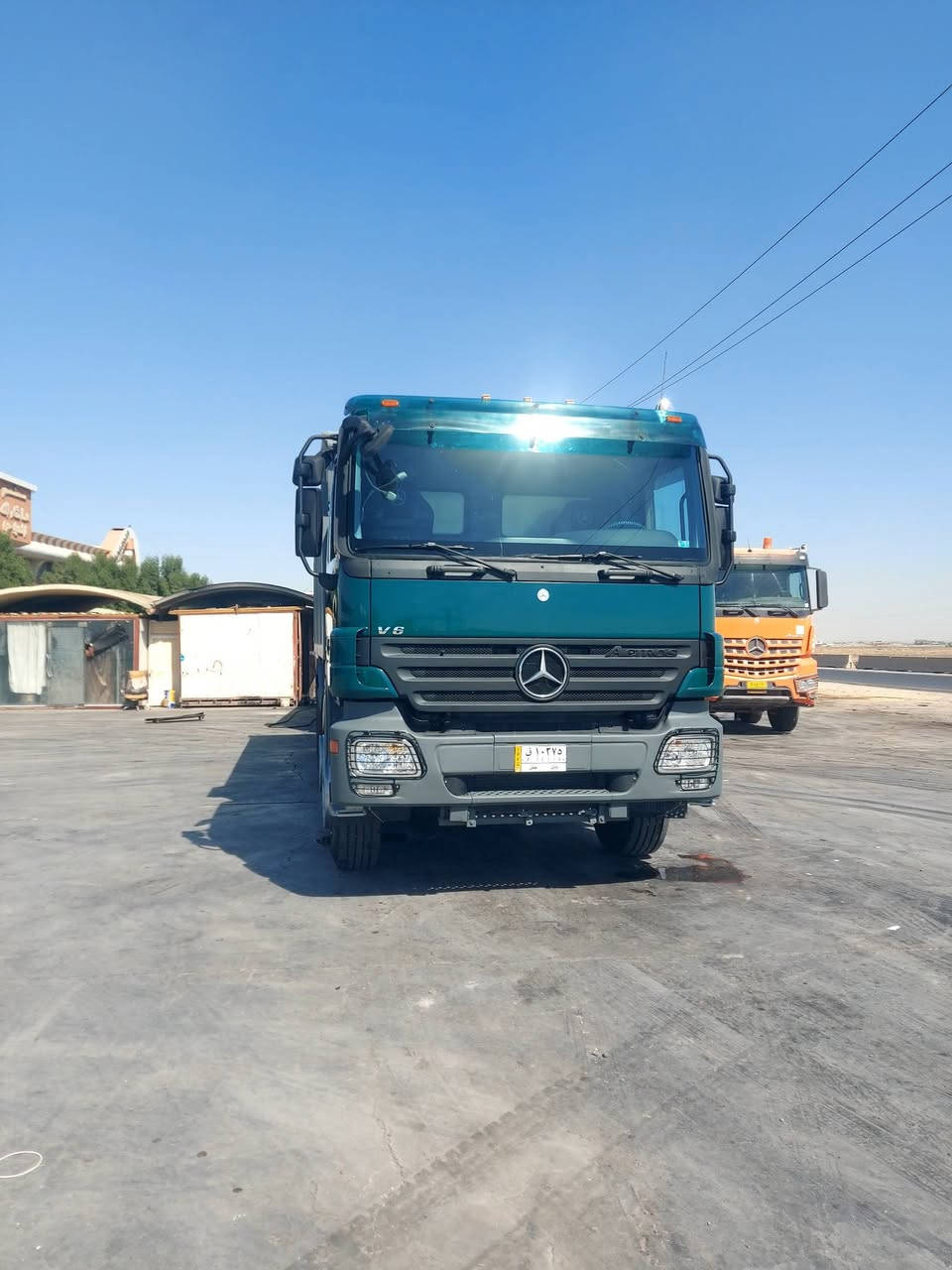 السلام عليكم قاطره ومقطوره اللبيع جاهزه العمل مربوط بل سنويه الاستفسار عل رقم ***********اسيا /***********
