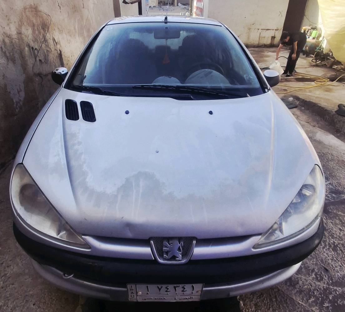 بيجو فرنسي ٢٠٠٩ هاشباك جاهزة  محرك بلاد ١٦٠٠ رقم بصرة تحويل ثاني يوم سنويه مامنتهيه 
كله شغالة حداده بلاد تخبل سعر٣٩ بيه مجال 
مكاني بصرة ***********