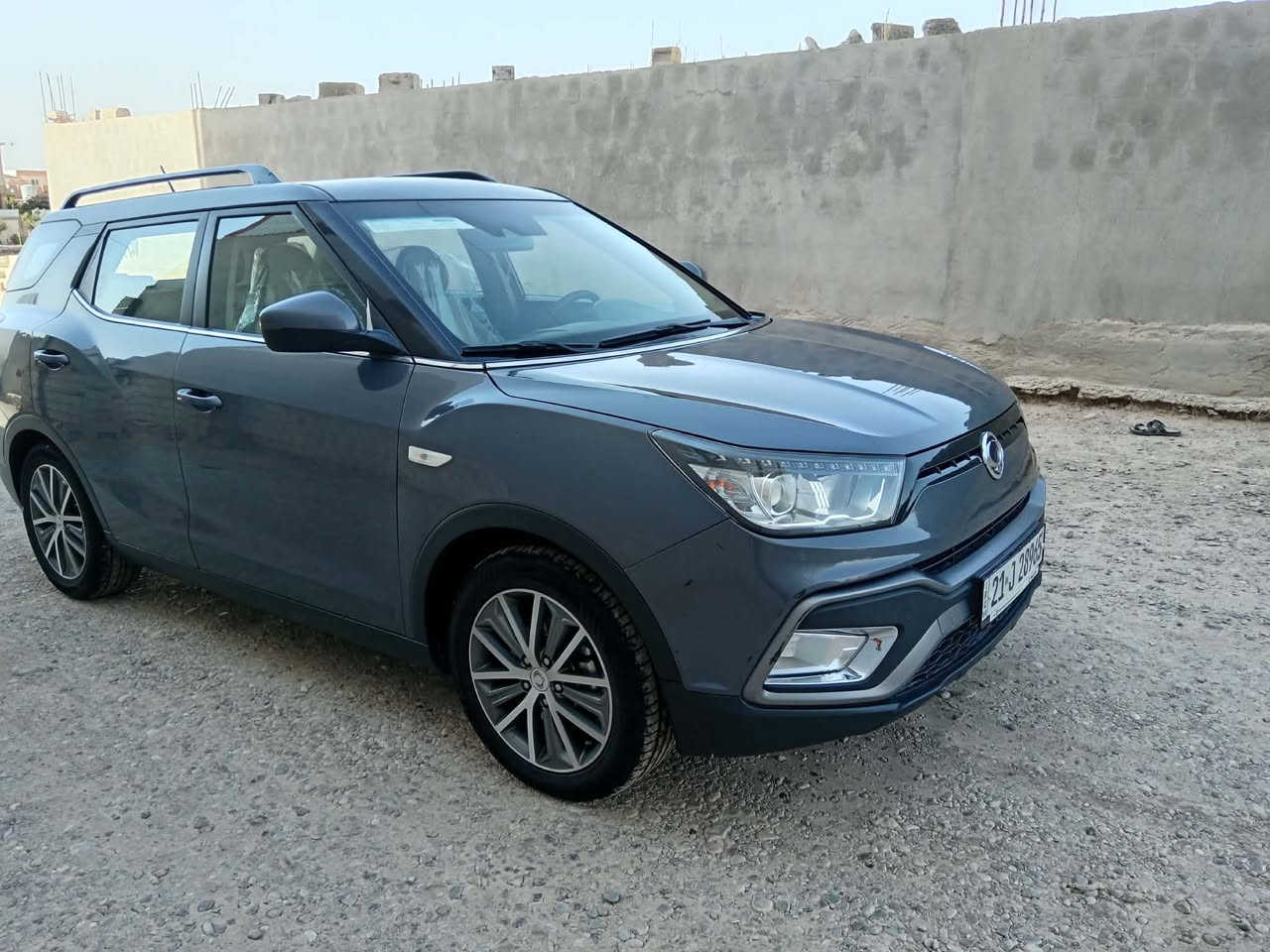 سياره سانيوك مويل 2018
سياره جديد شرط طخه مابي 
سنويه 2030 جديد بسمي 
تحويل مباشر كير عادي مكينه كاز
سعر 95 بي مجال قليل ايذه شراي خابر 
مكان سياره كركوك ***********
