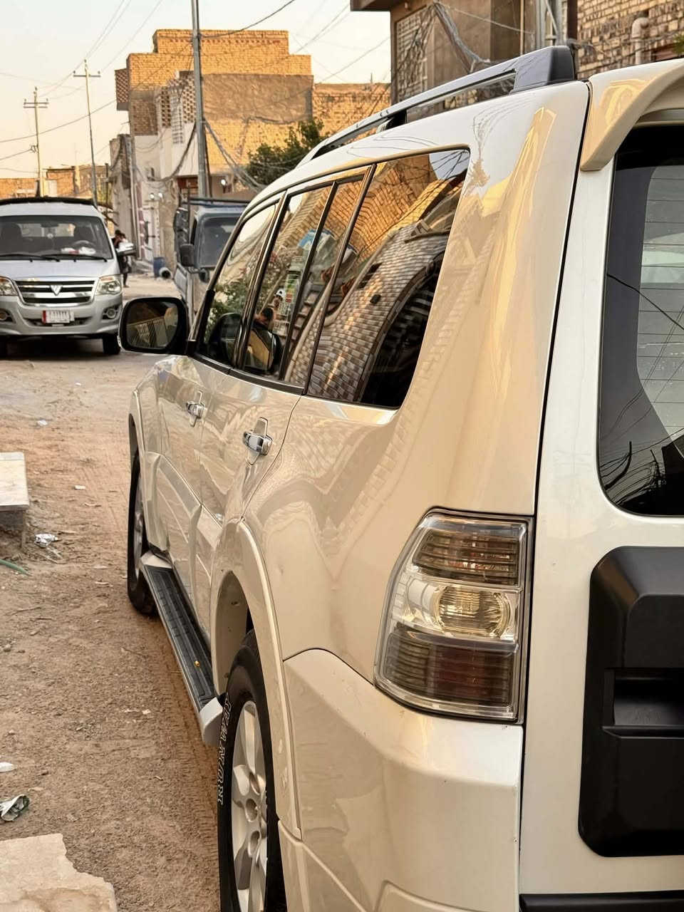 السلام عليكم
باجيرو حبتور موديل 2010 خليجي مكفوله
بيع او مراوس شنو عندك من سياره راسلني
السعر البيع ١٤٠
مكاني نجف
استفسار ***********
