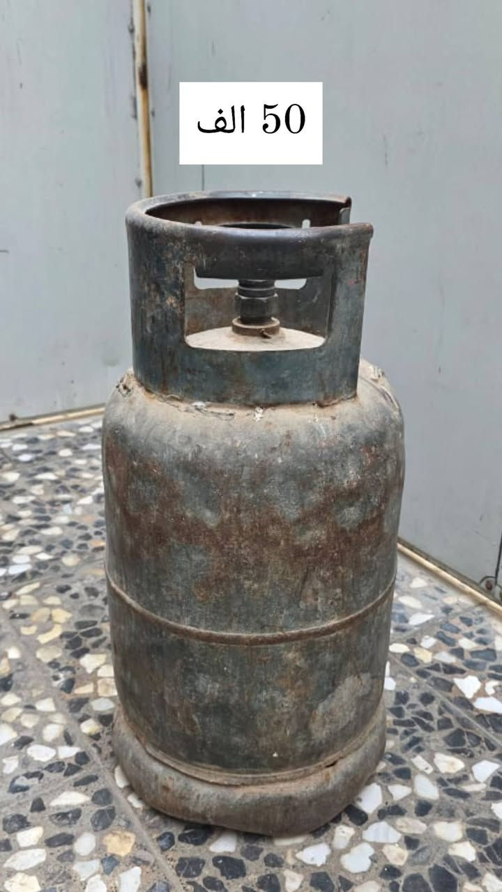 السلام عليكم 
اغراض مستعمله للبيع 
كلمن وسعرها موجود بلـصورة بيهن مجـال
العنوان : بغداد الشعب الجمعيات ***********
