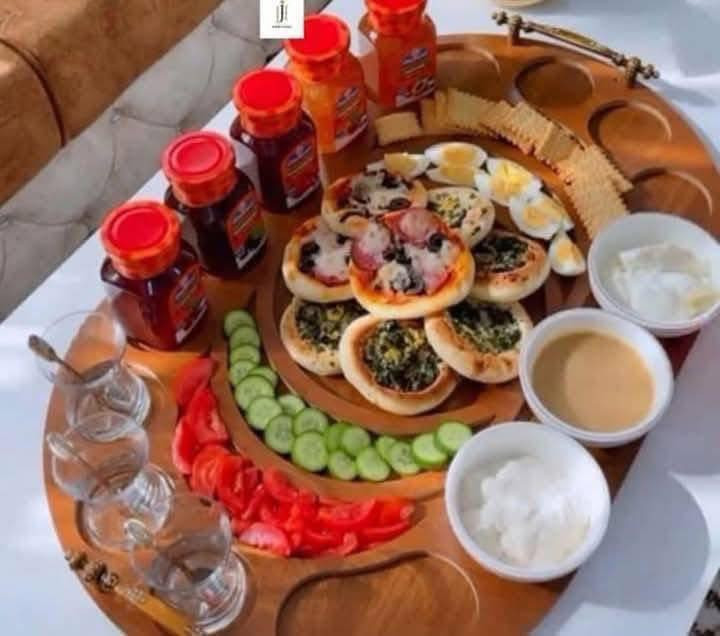 وين تريد يمنا بس لترندالجديد
صينية خشب الترند الجديد 

أجاكم الصيف واجت لترندات 

#السعر10فقط

#تتوفر_خدمة_توصيل🚙🚕


**إذا كنت صاحب هذا الإعلان وتريد حذفه لأي سبب، رجاءا أرسل رسالة إلى الدعم الفني**