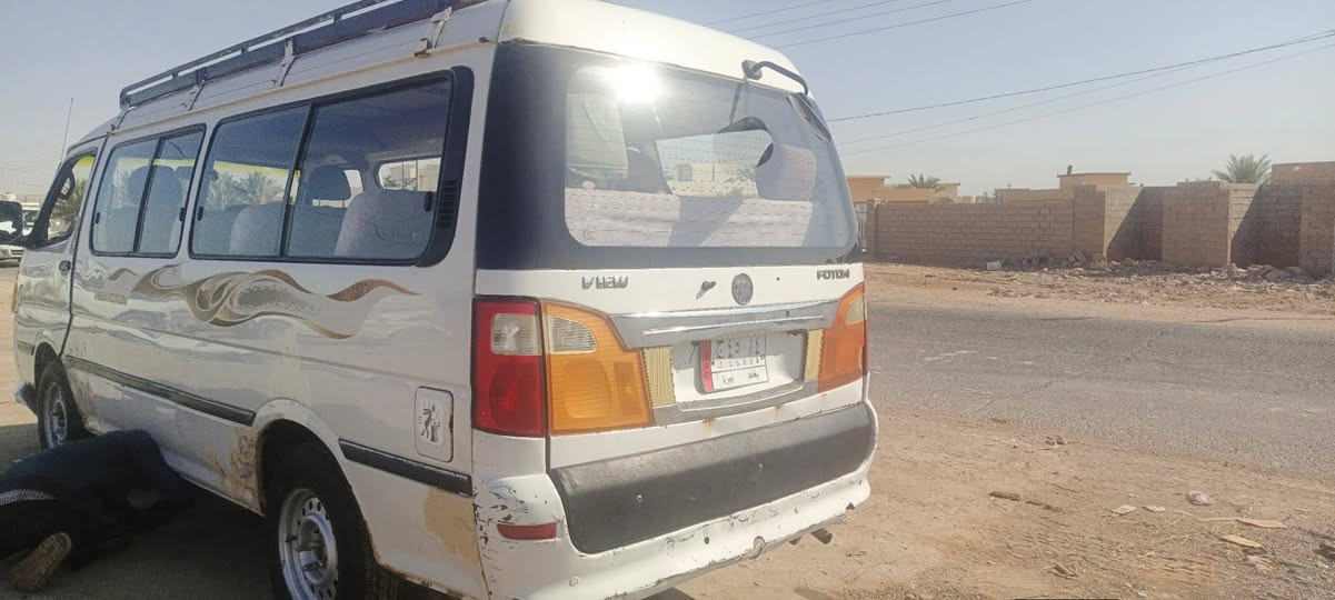 شلونكم شباب عندي هاي فتون موديل2015  سياره جاهزه وكفالة كير  محرك اكسل شواصي  كهربائياات كامله مكمله كبل للشارع السياره موصليه سنويه بدل ضائع رقم الماني مكانها ديالى سعرها 36 وبيها مجال شي قليل اتصل وبيك خير وتدلل ***********
