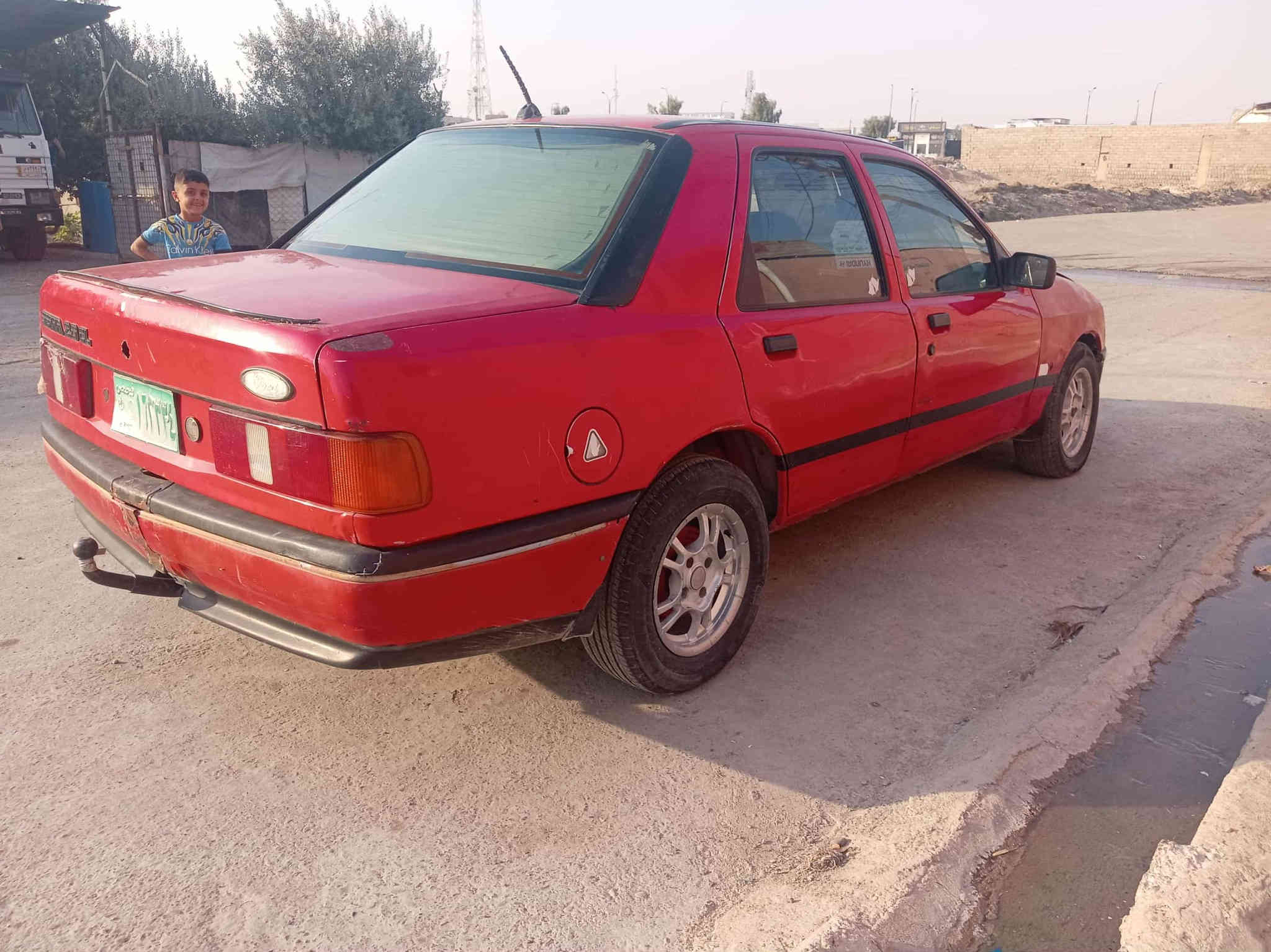 السلام عليكم سياره فورد للبيع سياره كوم حديد السعر 9 مكاني برطله
رقم الهاتف ***********/***********
