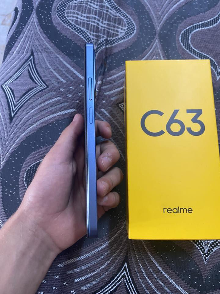 السلام عليكم للبيع
ريلمي c63جهاز لوك شرط ما بي جلخ 

ما مبدل بي ولا قطعه ذاكره 128

الضهر جلد مرغوب استعمال قليل يجي الجهاز بل كارتون معه جميع الغراض داخل الكارتون  

السعر 175وبي مجال الشراي يجي خاص او عل رقم ***********اسيا
