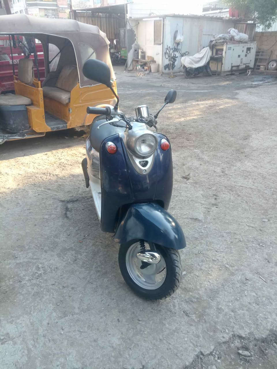 كلاسك فحل سلف وهندر شلعه معدل كهربائيات كلها شغاله نقص باتري فقط السعر ٢٧٥ وبيها مجال السكن البنوك الاتصال *********** بغداد, العراق
