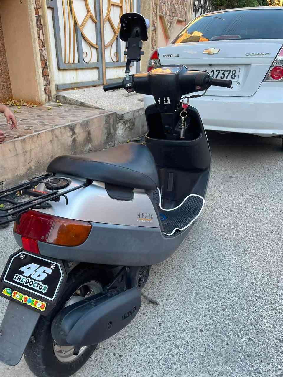 بوتين للبيع
برغي مامفتوح مابي لااصوت اكسنت وله ونه 

نضافه 100 بي مرايات و تريشه مل اكزوز اصليه 

تحريكه معدل شرط هندر واحد وايرمانيه كامله ربع ماتصرف عليه جيب فيتر وياك وتعال جيكك 

سعر 470 

رقمي ***********
