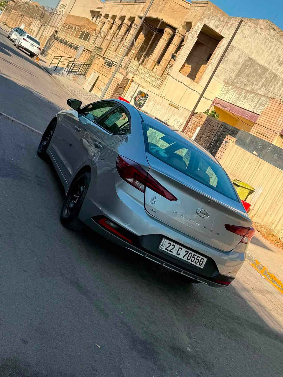 السلام عليكم النترا للبيع وارد امريكي موديل 2020 حادث جاملغ والبنيد صور الحادث والسونار موضح بالصور
والجاملغ الثاني مصبوغ كلير توحيد لون فقط لا بدون طخةً 
رقم اربيل الدولي بأسمي شرط التحويل.   

مكينه دوش 2000 بلادية
كير cvt بلادي 
تخم تاير صدر تبريد مكفول 
مابيها كل نقص وجاهزة 
موصفات المعروفه
السعر ١١٧ وبيها مجال
مكاني بغداد الجديدة المعلمين 
للأستفسار 

‭***********‬
***********
