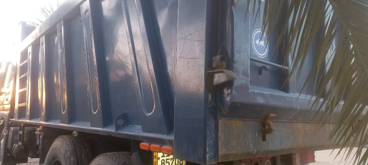 سلام عليكم بدي لبيع مالت الاكتروز طوله 6مترتفصال بغداد بدي جديد كلش سعر 70بي مجال رقم التلفون ***********
