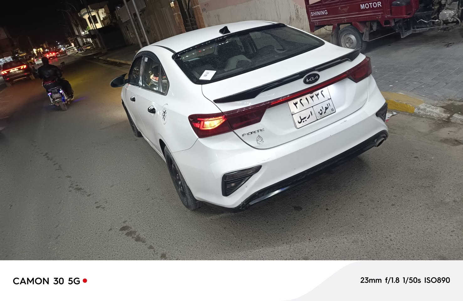 السلام عليكم للبيع كيا فورتي وارد امريكي السعر 110 وبيه مجال تفاصيل ناشر السونار 
هاتف‏‪***********‬‏
