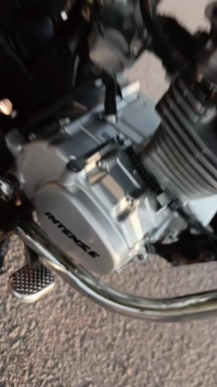 سلام عليكم ماطور اصولي مديل 20تعمير 25 ماعايز برغي وكيله الربيعي السعر 800وبي مجال كلش قليل ***********ابو750لتخابر
