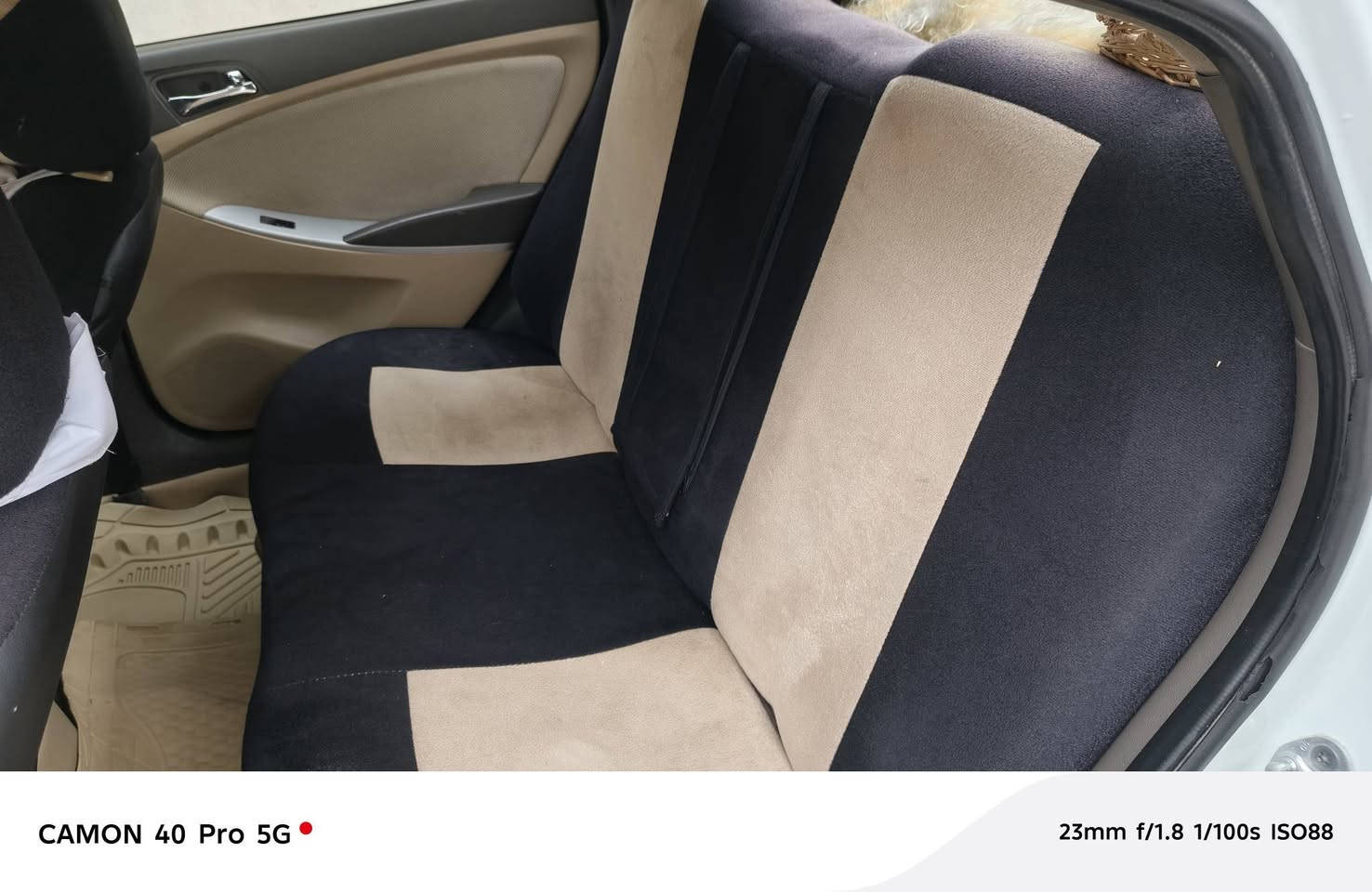 بۆ فرۆشتن
مۆدێل ۲۰۱۱ / سەنەوی تا مانگی ۱ ی ۲۰۲۹ 
دەفتەر بەنزینی هەیە و شەرت تحویل و غرامە 
گێر و مەکینە بەشەرت / چواڕ تایە تازە 
***********
***********
مەسروفی تێ نەماوە 🚗
