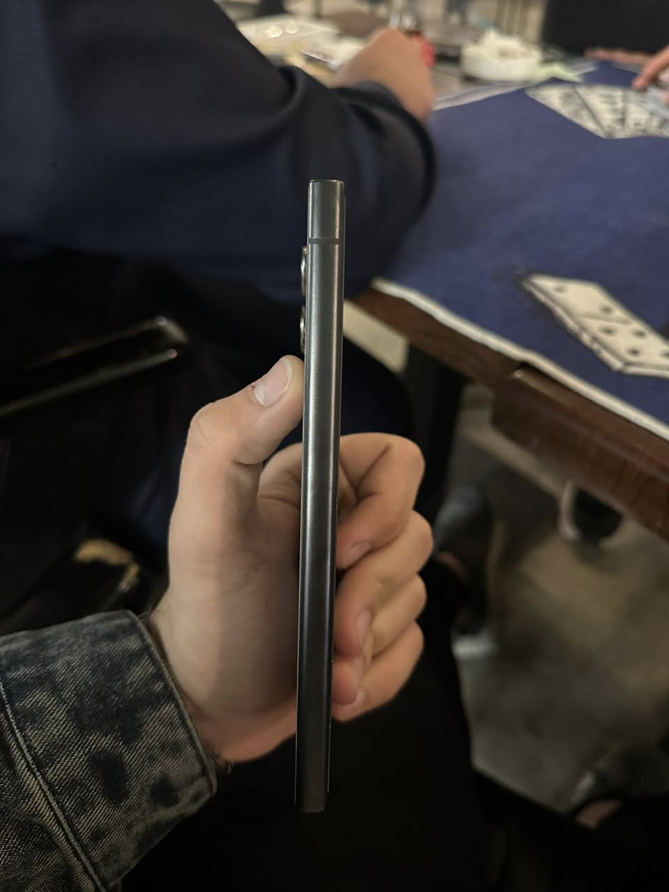 S24 ULTRA
للبيع مستعمل مبدل شاشة نظافة وسط طالب عليه 800 الف وبي مجال الشراي يتواصل
للتواصل واتساب : ‭0751 169 8305‬
