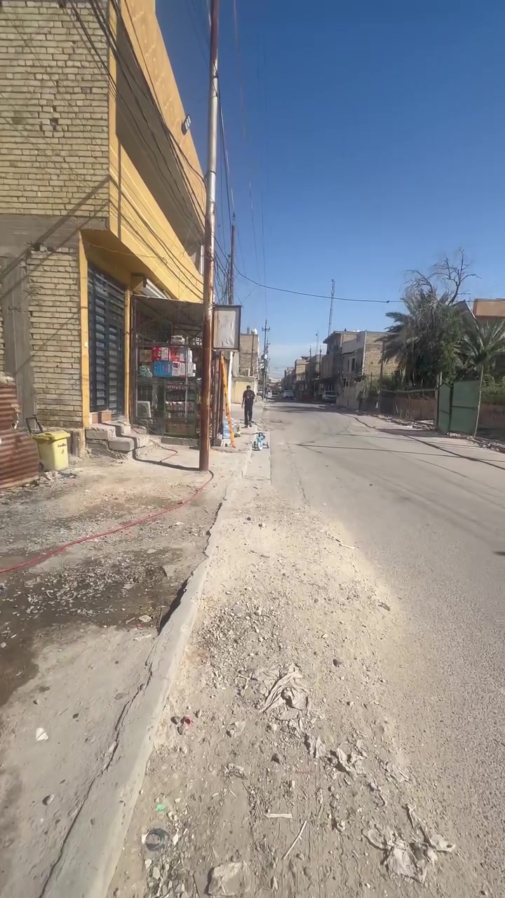 السلام عليكم قطعه ارض (٢٠٠)متر واجهه ١٠ ونزال ٢٠ في الشعله على شارع ابو الدهن الرئيسي قطعه تجاريه على شارع ابو الدهن
للاستفسار اتصال ***********
