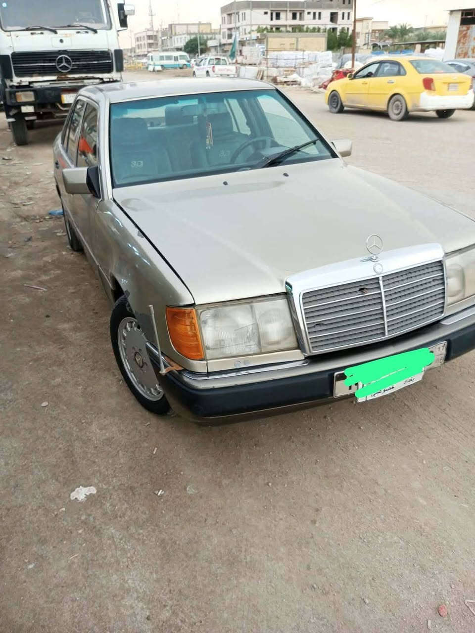 مكلف بل نشر الاستفسار ***********
مكان السياره سماوه
سياره مارسدس دب موديل ٨٨ رقم بغداد محور ٢ونص بطه

