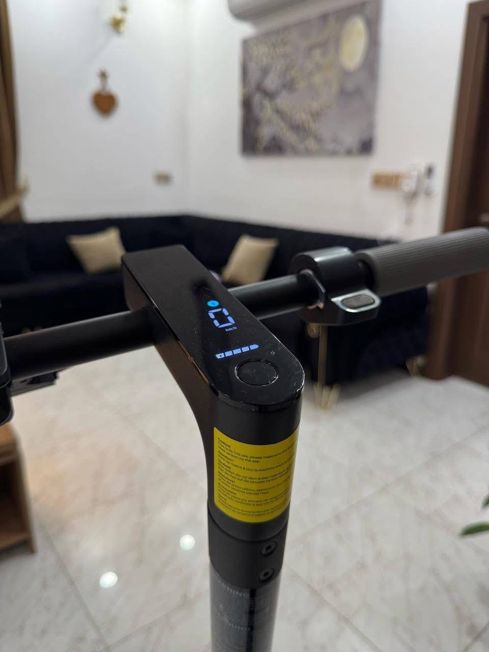 🔥 للبيع Xiaomi Electric Scooter 4 Pro 🔥

سكوتر كهربائي بحالة ممتازة وقليل الاستخدام.
⚡ سرعة 25 كم/ساعة
🔋 مدى يصل إلى 55 كم بالشحنة
🛞 إطارات 10 بوصة مريحة وثابتة
👤 يتحمل وزن حتى 120 كغ
📦 قابل للطي وسهل الحمل

مناسب للتنقل اليومي 
💰 السعر مناسب

📞 للتواصل: *********** 

📍 المكان: اربيل
