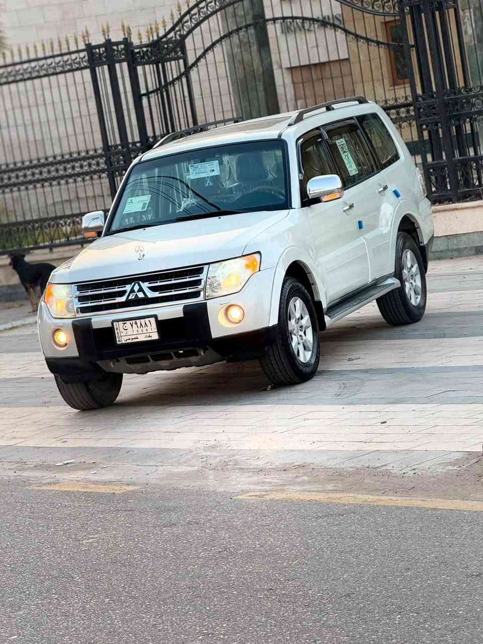 باجيرو 2009  حبتور فول مواصفات لون ابيض صدفي  رقم  بغداد مشروع واطني بدون حادث  سيارة  مكفوله كفاله عامه سياره كلين عله واضع الشركه معروفه خليجي السياره جديده مال جناي فورويل نضام دفلوك كشنات كهربائي اشارة بل مري شفط تحكم ستيرن شاشه اندرويد شاشات خلفيه  اصليه فتحه تبريد ثلاث قطع حساسات خلفيه زاد ثلاجه تخم تاير كير مكينه حداديه خير من الله سياره جديده لوك محرك6 السعر 129اتصل  وبيك خيروتدلل *********** السياره بغداد الكرخ بغداد, العراق
