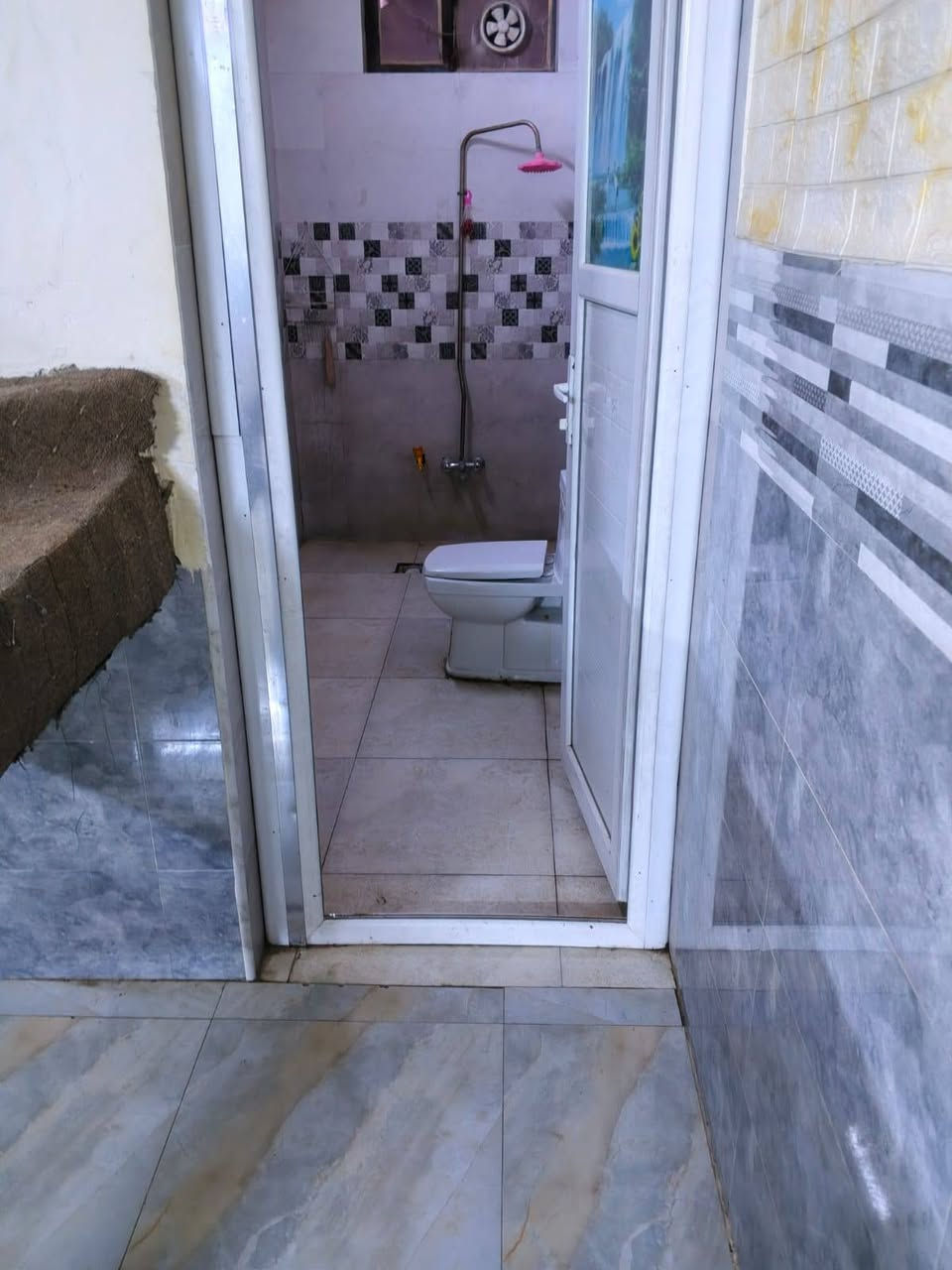 للبيع بيت طابو زراعي المساحه ١٢٠ بالسهله بشارع معمل الدبس مجاور مضيف ابو الفضل العباس السعر ٥٥ بي مجال للاستفسار الاتصال على الرقم *********** النجف الاشرف النجف, العراق
