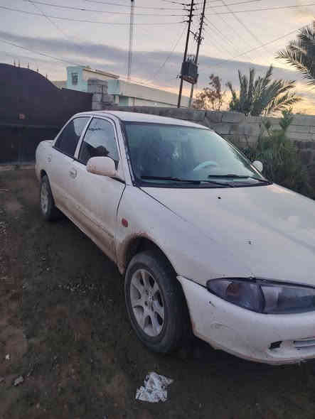 السلام عليكم بروتون نواب ضباط مطلوبة رقم ديالة صدامي بدون صاحب ماند صاحبة مكفولة كير ومحرك شرط صدر خلفي وامامي جديد تخم تاير أربعة جديد مسجل وأربع سماعات شغال كهربيات كلهة شغالة كشر وقرفة جديد مضومت تبريد كاملة سيارة جاهزة من كلشي السعر ٢١ ورقة وبيهة مجال بصيط مكان السيارة العلم قريت الربيضة ***********) *********** مراوس حسب القناعة
