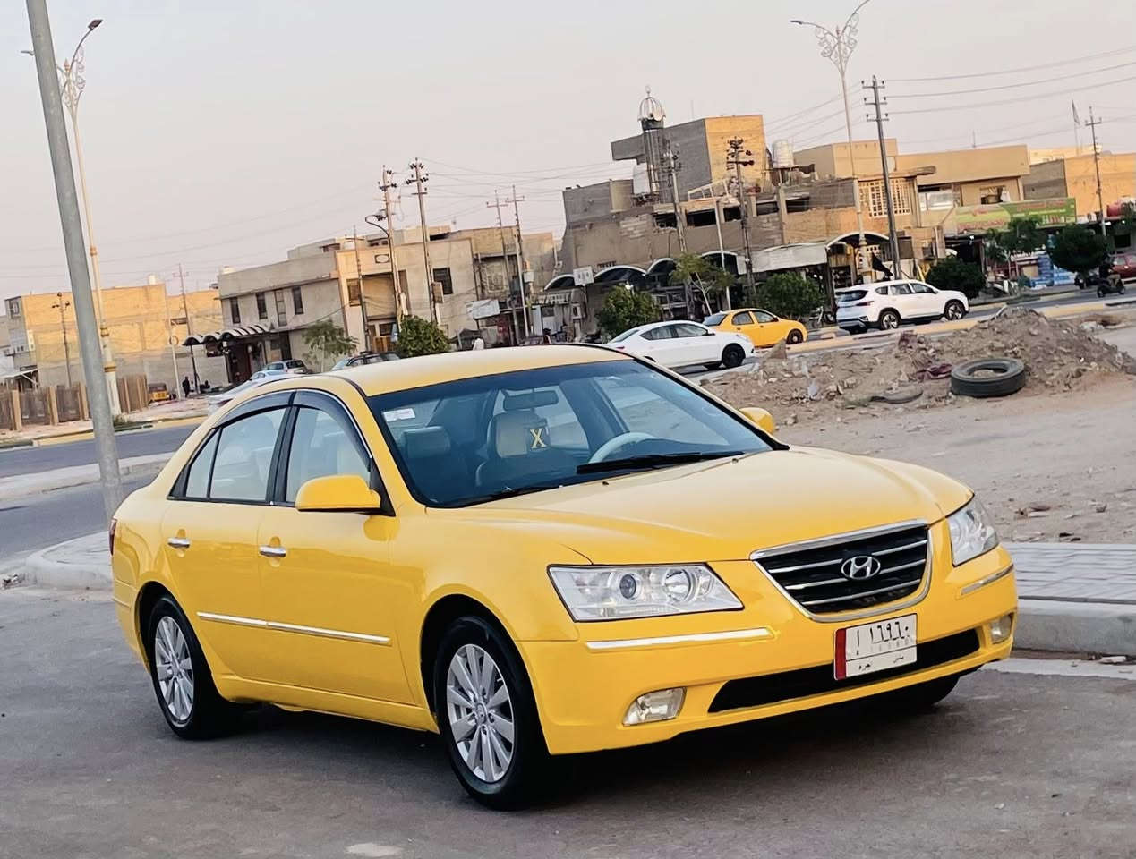 سلام عليكم البيع هونداي سوناتا موديل 2009 وارد امريكي حادث بنيد فقط ولباقي مكفولة كفالة عامة شرط اليبل واحد سيارة جديدة وجاهزة من كلشي تبريد ثلج حدادية تخم تاير كير ومكينة 2400 مكفولات هيه غرامات مصفره سيارة أحله من صور السعر 102 لاستفسار علا رقم *********** مكان سيارة كربلاء
