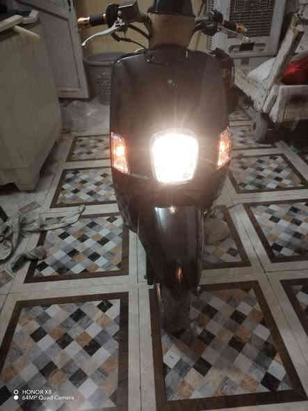 السلام عليكم دراجه للبيع كهربائيه شغاله سلف هندر حلوه السعر ٥٥٠ بيها مجال شراي يتصل هذا ***********
