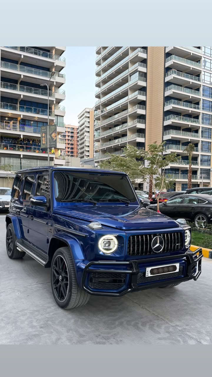 ‏Mercedes-Benz G-Class g500 2019 
المميز للبيع المانيه مضلل بالسنويه 
بصمتين ماشيه 44mi رقم اربيل 
مميز انطيها هيه والرقم كفاله عامه حته من
الشخط والرصعه وبيها سونار .... 💜💜 

المواصفات غنيه عن التعريف g500  
بصمه شاشات سلايد تدفئه تبريد كراسي جلد
كراسي كهرباء تحكمات سستم سماعات ردار 
حساسات كامرات الى اخررر معروف المواصفات 
----------------------------------------
الشراي يتصل وممكن ترهم مراوس حسب القناعه 
كفاله عااااامه حته من الشخط ومكانها بغداد 
سعر مناسب
الرقم : ***********
