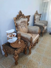 كنب ملكي • ١٠ مقاعد • طبلات نقش