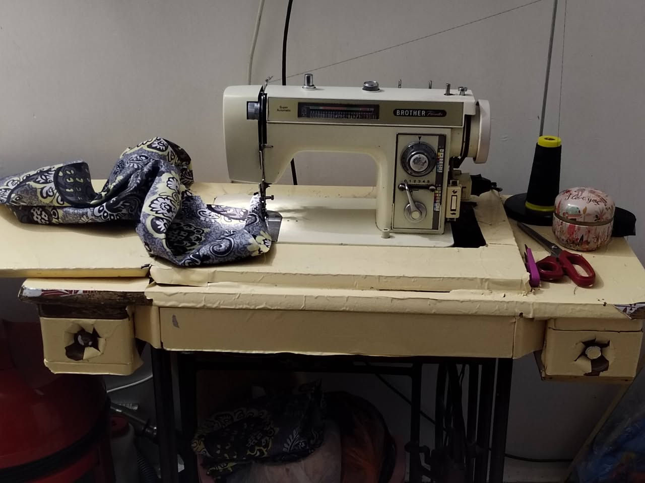 مكينه سوبر برذر مع جنطه والميز مكاني الشعب حي البساتين


**إذا كنت صاحب هذا الإعلان وتريد حذفه لأي سبب، رجاءا أرسل رسالة إلى الدعم الفني**