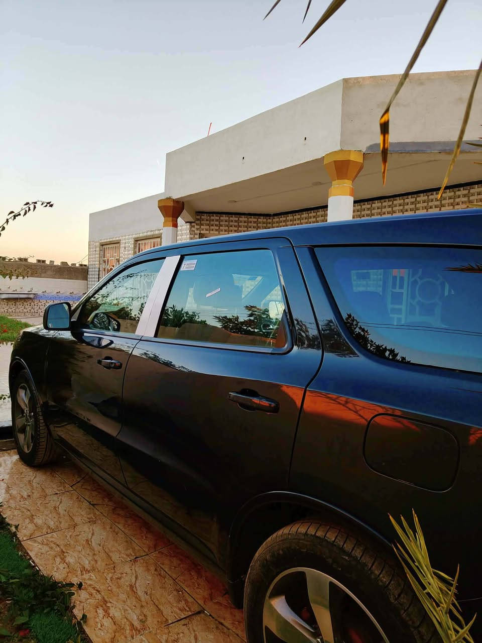 السلام عليكم دورنكو 2016 أصل إس إكس تي للبيع حادث جاملغ وبنيد سياره ماشيه 145 ألف رقم ذي قار باسمي السعر 180 وبيه مجال مكاني شطره والاستفسار ***********
