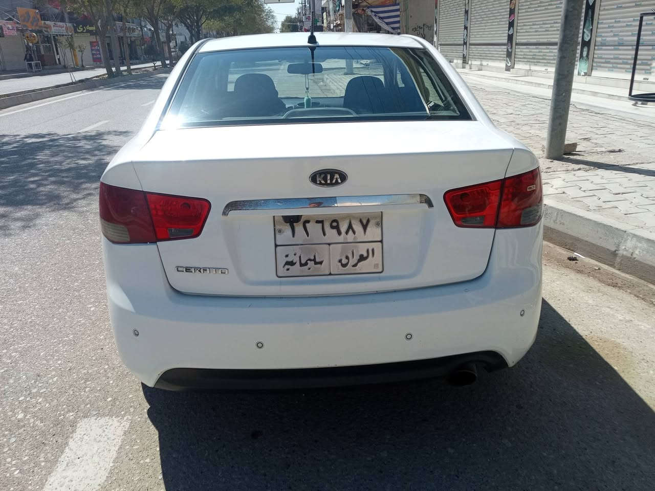 بسم الله 
كيا سيراتو موديل 13 فول فول مواصفات 1 على 1 رقم سليمانية بشرط تحويل والغرامة السياره بسمي
السنوية نافذه 
بيهه قطعة واحدة صبغ وبارد كما موضح بسونار 
السعر 100قفل قفل بدون اي معامله 
العنوان كلار سليمانية رقم الهاتف ***********
