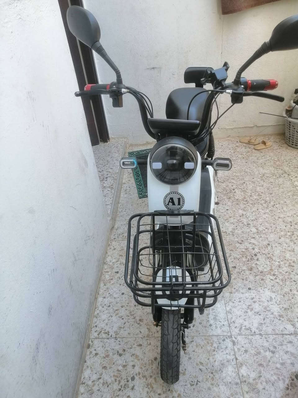 اللبيع نضيف شرط باتريات ٤ وا مالف وا كهربايات جديدسعره٢٢٥


**إذا كنت صاحب هذا الإعلان وتريد حذفه لأي سبب، رجاءا أرسل رسالة إلى الدعم الفني**
