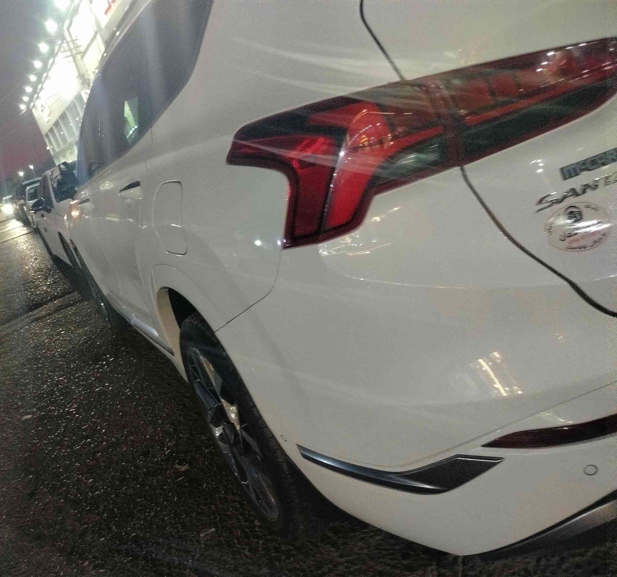 السلام عليكم
سنتافي موديل ٢٠٢٣ فول فول مواصفات 
وارد امريكي
محرك 2500 توربو
سياقتها حيل حلوا
كشنات حار بارد
داخل جلد
كشنات تحكم كهرباء 
٤ سلندر 
بصمة وخزن ميموري
تمشي على الريمونت
تشغيل عن بعد
بانوراما 
إنارة داخلية 
دجتال
گير دگم
هنبريك دكمه
كاميرات
و مليانه مواصفات بعد
حادثها باب وشويه جاملغ
عنوانها اربيل
السعر 247 وبي مجال للشراي
الشراي يجي خاص او هذا الرقم بي واتساب***********
