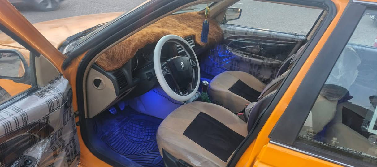 سلام عليكم بيجو بارص موديل 2021 السياره كفاله ماعده البنيد مبدل بيهه فقط سياره خير من الله جاهزه مكينة كير حداديه تبريد تخم تاير خير من الله   سنوية 2027 مصفرة هيئه وغرامات السعر  62 وبيها مجال للشراي للستفسار على الرقم  ‏‪ ***********‬‏مكان السيارة //ميسان// قلعة صالح//
