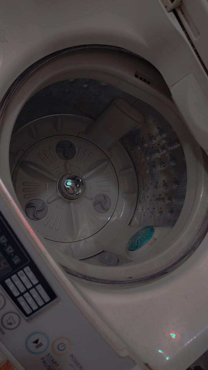 غساله أوتماتيك Lg مستخدمه للبيع


**إذا كنت صاحب هذا الإعلان وتريد حذفه لأي سبب، رجاءا أرسل رسالة إلى الدعم الفني**