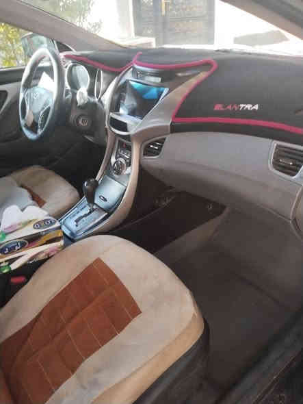 النترا ١٣ امريكي محرك ١٨٠٠ رقم انكليزي سنويه لل ٢٩ بسمي مصفره هيئه وغرامات السياره چانت جاهزه بس للاسف انظربت بچم صار شهر تقريبا  وبيع على حادثها المكان الشعب موبايل *********** السعر ٩٥ ورقه
