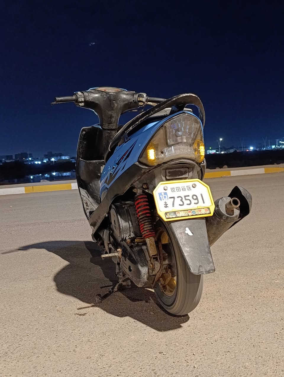 سلام عليكم
ماكس عدله للبيع دراجه مفتوحه مره واحد بيه كزوز رياضي بيه ويل رياضي كلجات ستوني شاد كهربائيات كله شغالهمن نقصه شي الله شاهد دراجه ما متعوبه متروكه ومحد يطلع بيه وهاذ تصوير على وصخه تفاصيل اكثر على خاص السعر 600 وبيه مجال قليل مكان البصره الجزيره الرقم ***********
