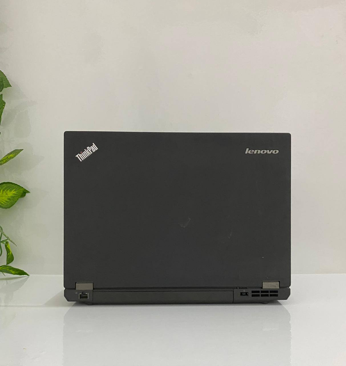 Lenovo ThinkPad T440p
 * المعالج: Core i5 الجيل الرابع
 * الرام: 8GB DDR3
 * التخزين: 120GB SSD
 * كرت الشاشة: Intel Graphics داخلي 4GB
 * الشاشة: 14 إنش
 * البطارية: جديدة
 * السعر : 180,000 دينار


**إذا كنت صاحب هذا الإعلان وتريد حذفه لأي سبب، رجاءا أرسل رسالة إلى الدعم الفني**