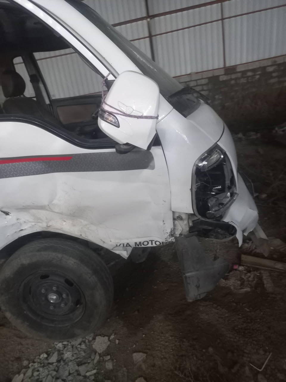 سياره 2021
السعر 100ورقه 
***********
