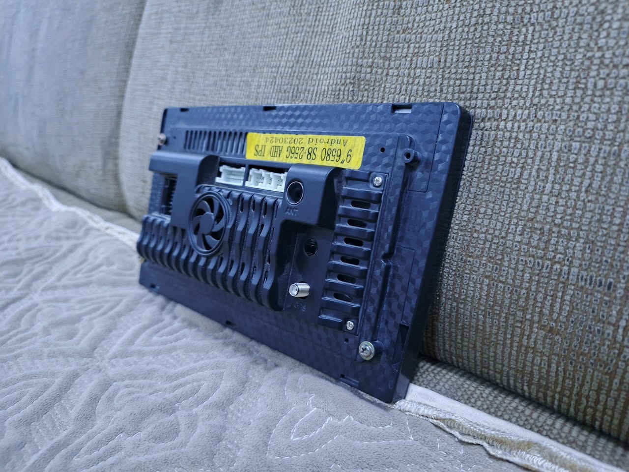 سلام عليكم
شاشه سياره لمس جاهزه
 مجهزه استعمال خمسه ايام فقط
للبيع المكان البصره الهارثه 
السعر 75 وبيها مجال
الرقم: ***********
